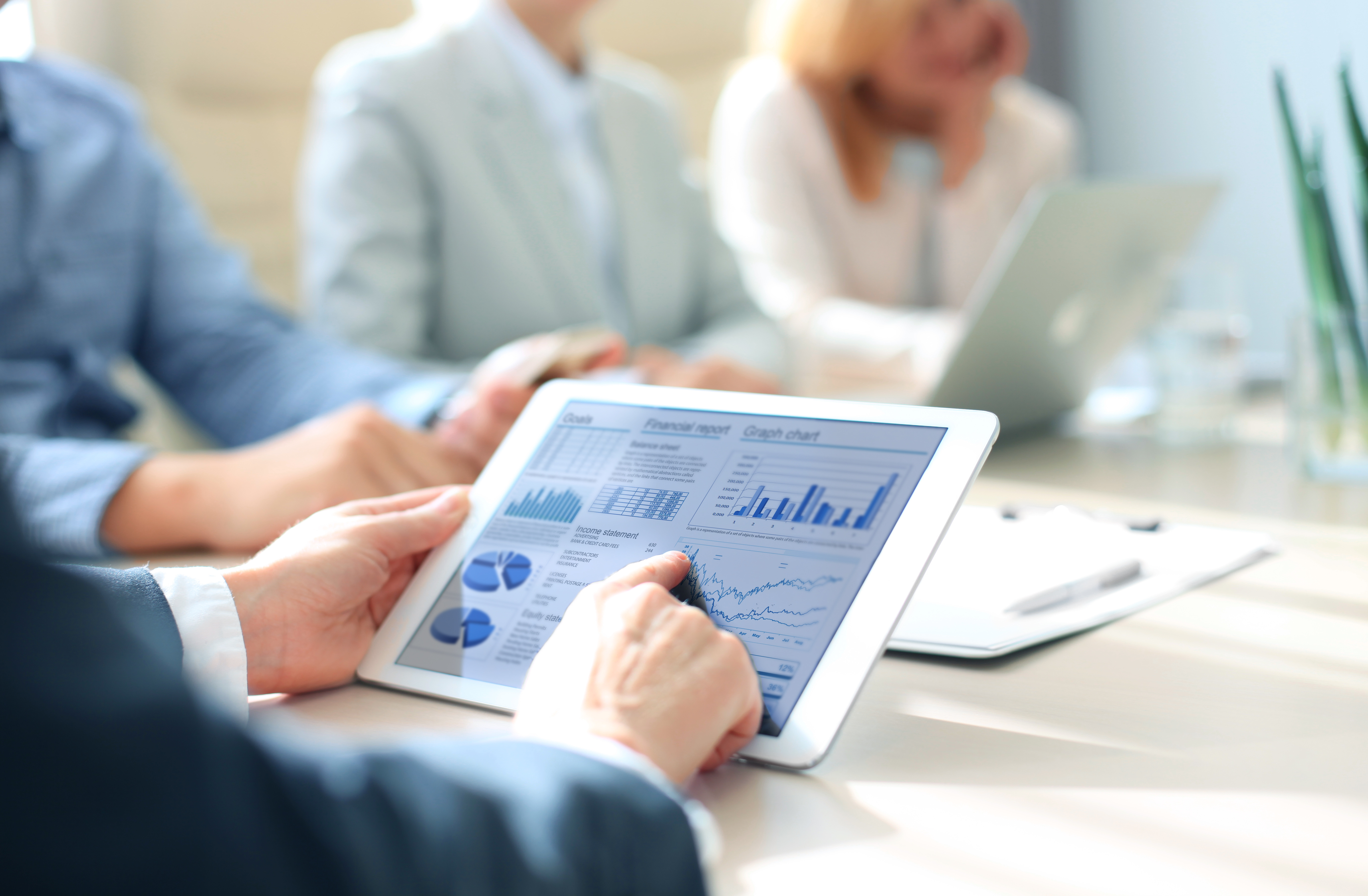 Using Xpress Insight to Operationalize Analytics Xpress Insight Using Xpress Insight to Operationalize Analytics