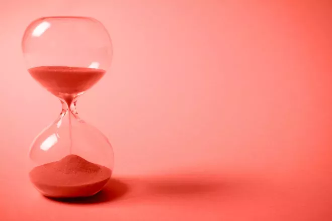 Hourglass counting down time