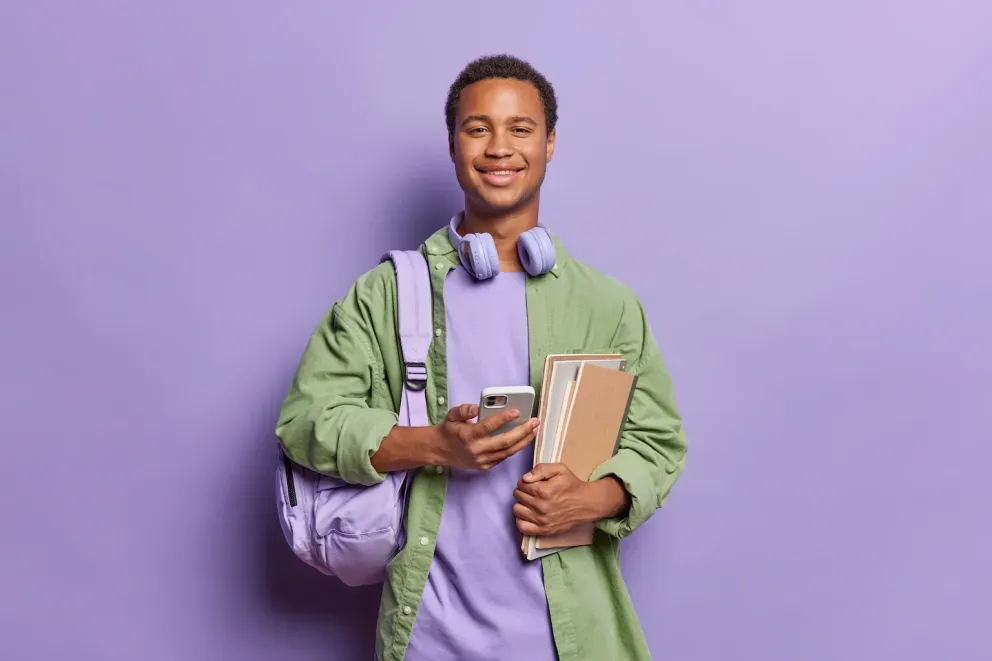 Lächelnder Student