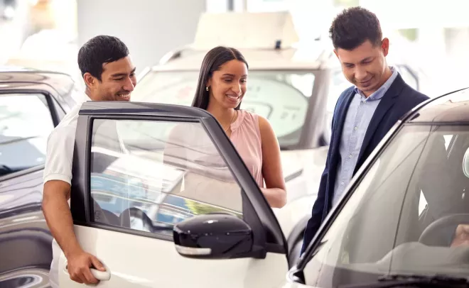 Treffen zur Autofinanzierung