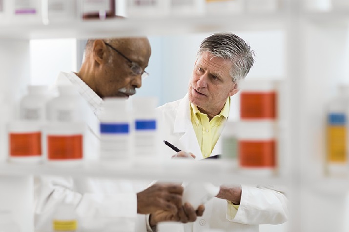 Using Analytics to Attack Opioid Abuse Pharmacy Graphic Opioid Abuse Blog Using Analytics to Attack Opioid Abuse