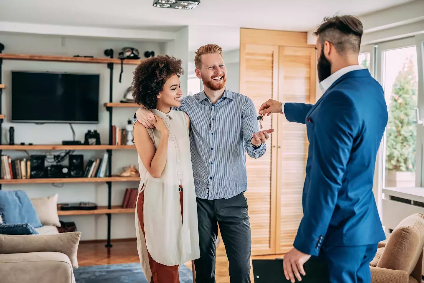 people getting house keys