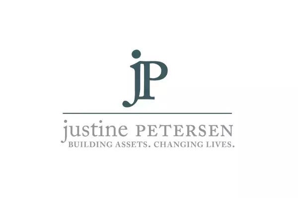 Justine Petersen