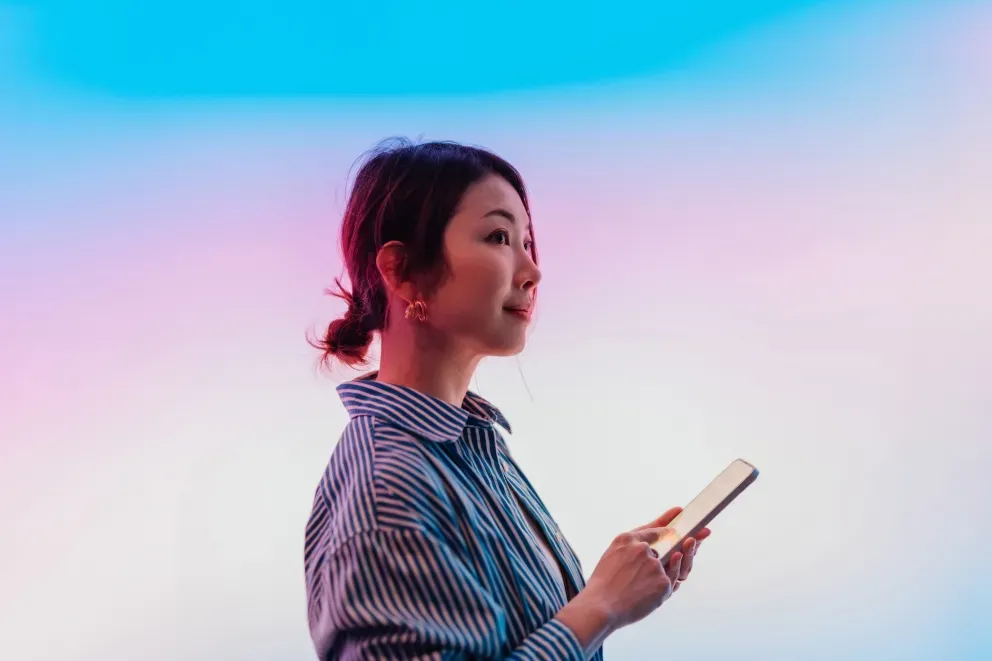 Woman with phone Woman with phone