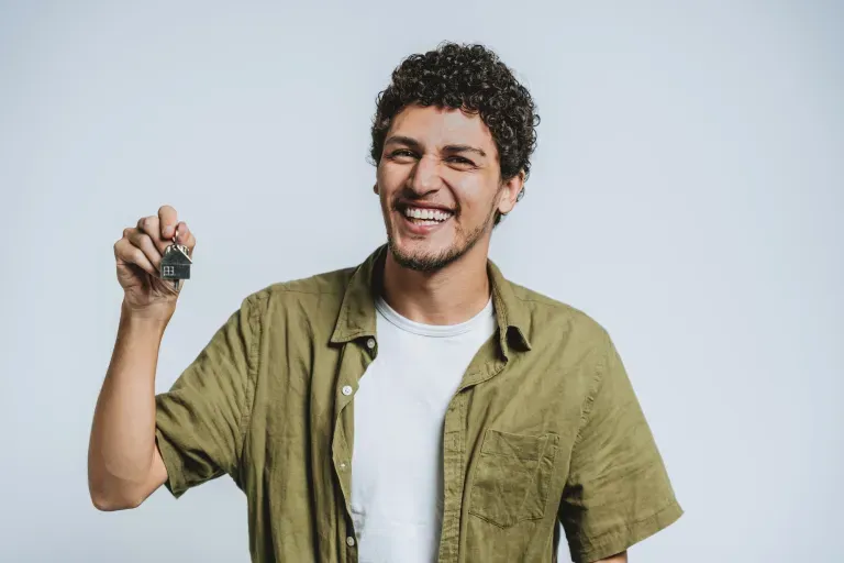 Man holding keys Man holding keys